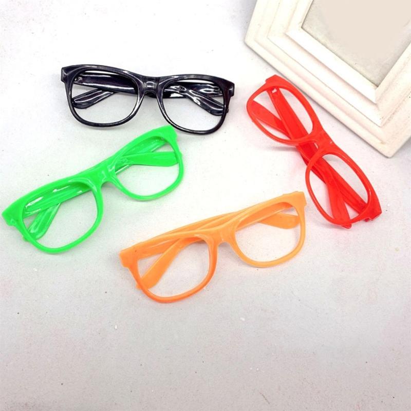 Пластиковые очки — фото 7