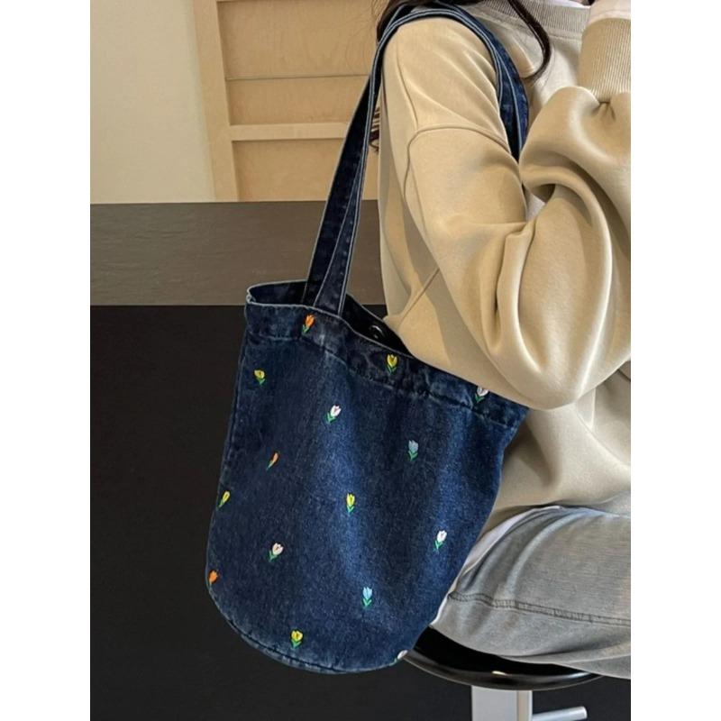 Women Shoulder Bag Large Capacity Denim Tote Bag Fashi Underarm Harajuku Handbag Clutch Bags Simple Female Commuter bags 2026