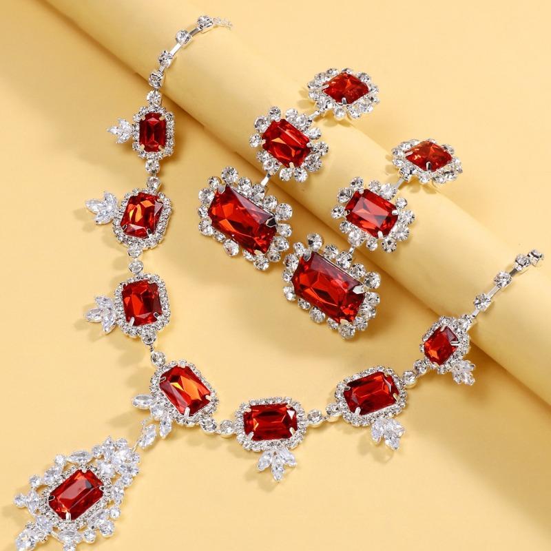 Jewelry Set High-end Square Necklace Pendant Earrings Catwalk Jewelry Jewelry Set