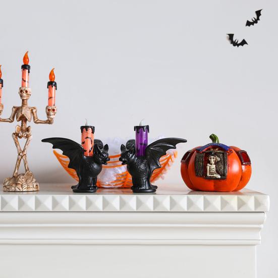 Halloween LED Bat Candle Lamp Flameless Flickering Tabletop Candle Lamp Horror Black Bat Statue Candlestick for Indoor Home Decor