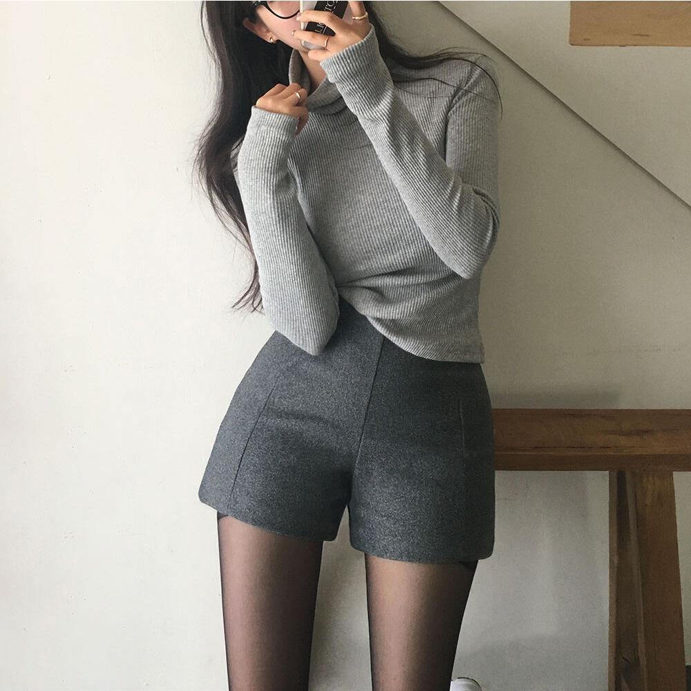 Women's Gray Retro Woolen Booty Shorts - Autumn/Winter Casual Straight Wide Leg Pants