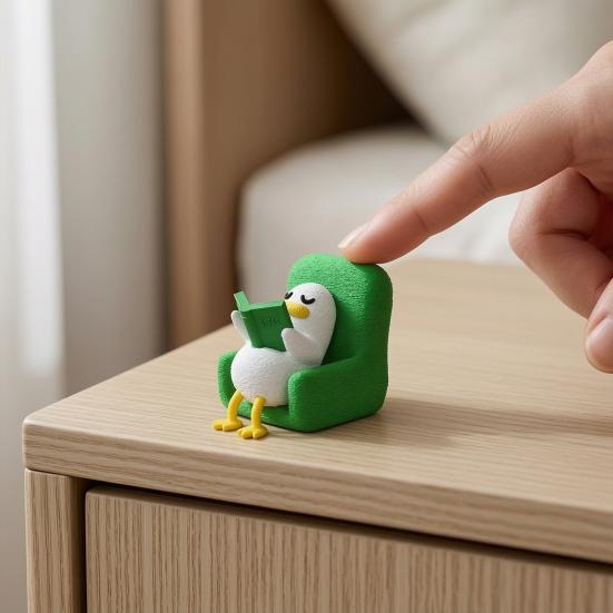1/2Pcs Reading Book Lying Duck Figurine 3D Printed Holding Heart Sofa Duck Statue Sculpture Desktop Ornament Gift for Holiday Birthday Christmas