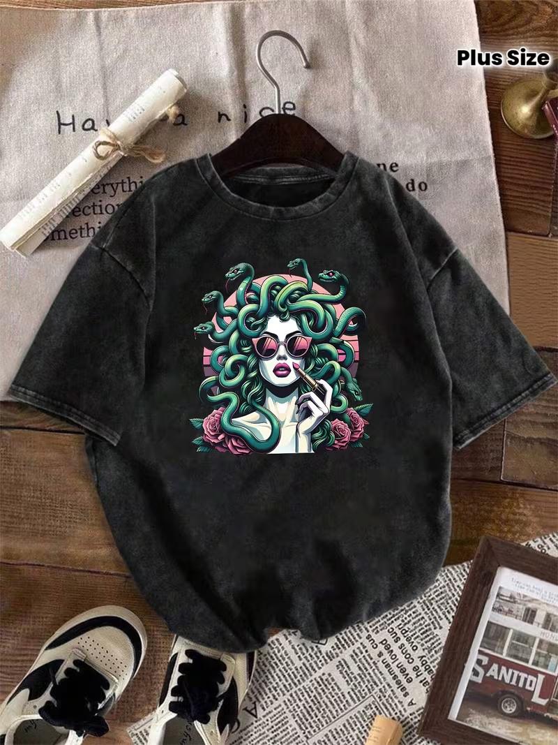 Fashionable WomenS Loose ShortSleeve TShirt with The Snakehead Medusa Print Design Roundneck casual clothing Ladys Tshirt S