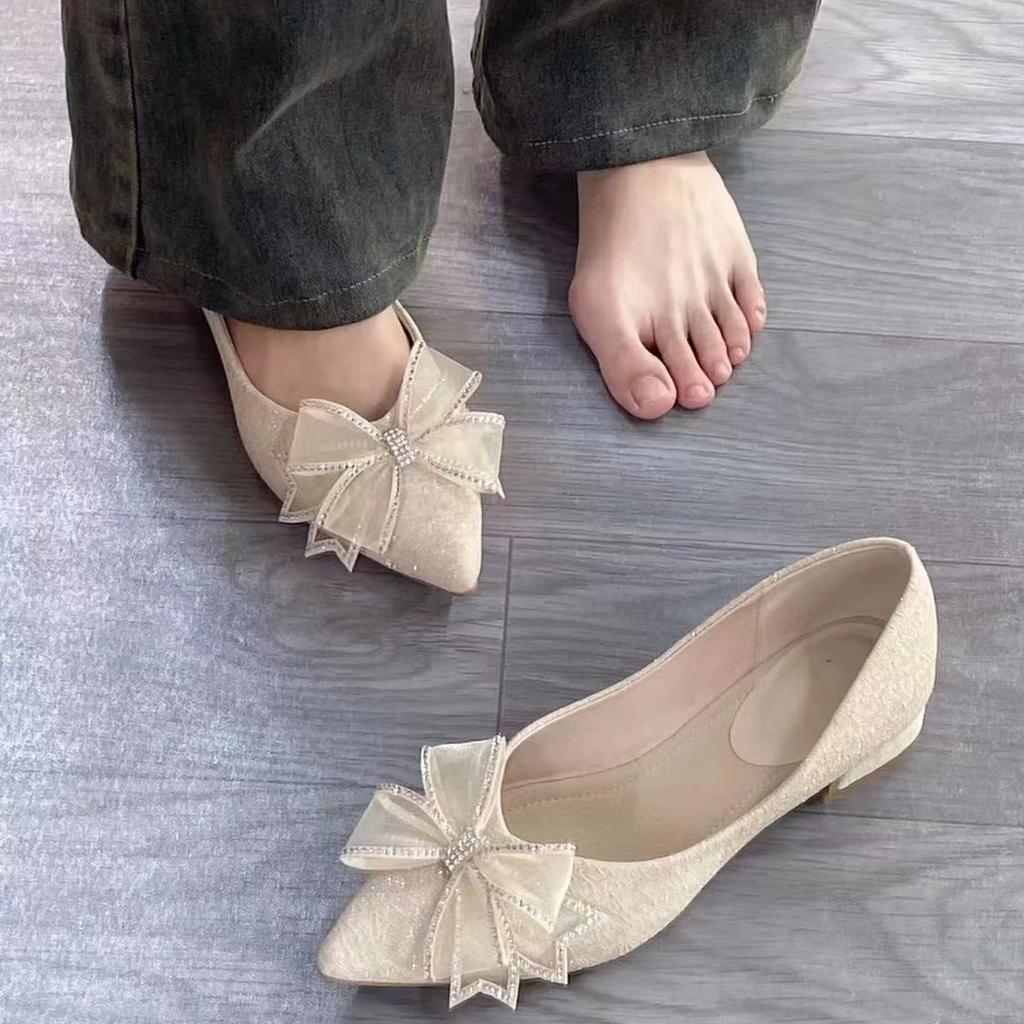 Ploché svatební boty dámské léto 2024 nové kamínkové vílí boty pro družičky lodičky špičaté jednodílné boty dámské plochý podpatek svatební boty