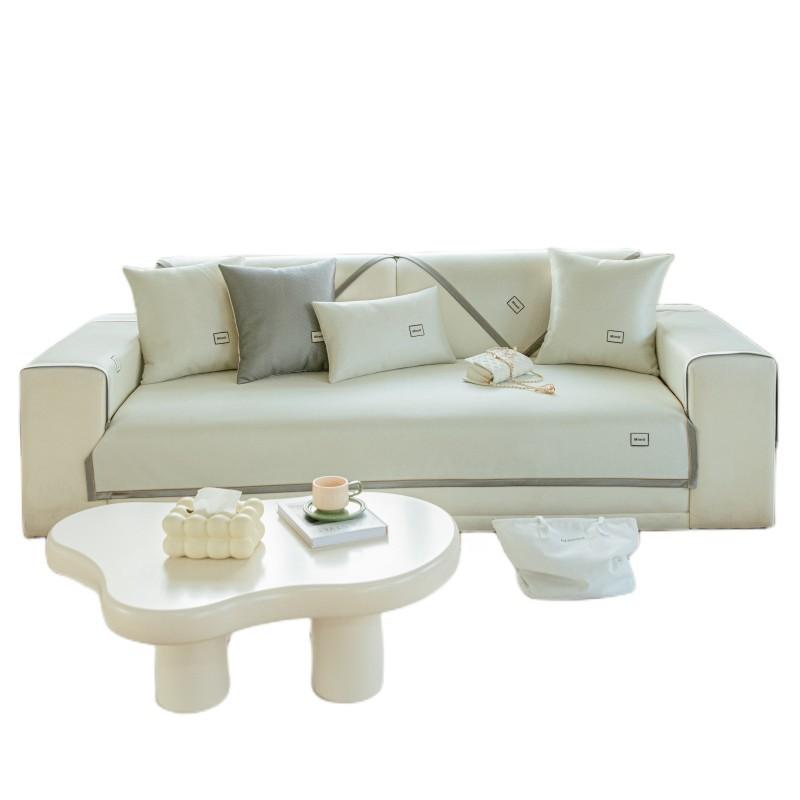 Kühles Eis-Seiden-Sofakissen Sommer Rutschfeste Rattanmatte Sitzkissen Vollbezug Neues Sofabezugskissen Frisch