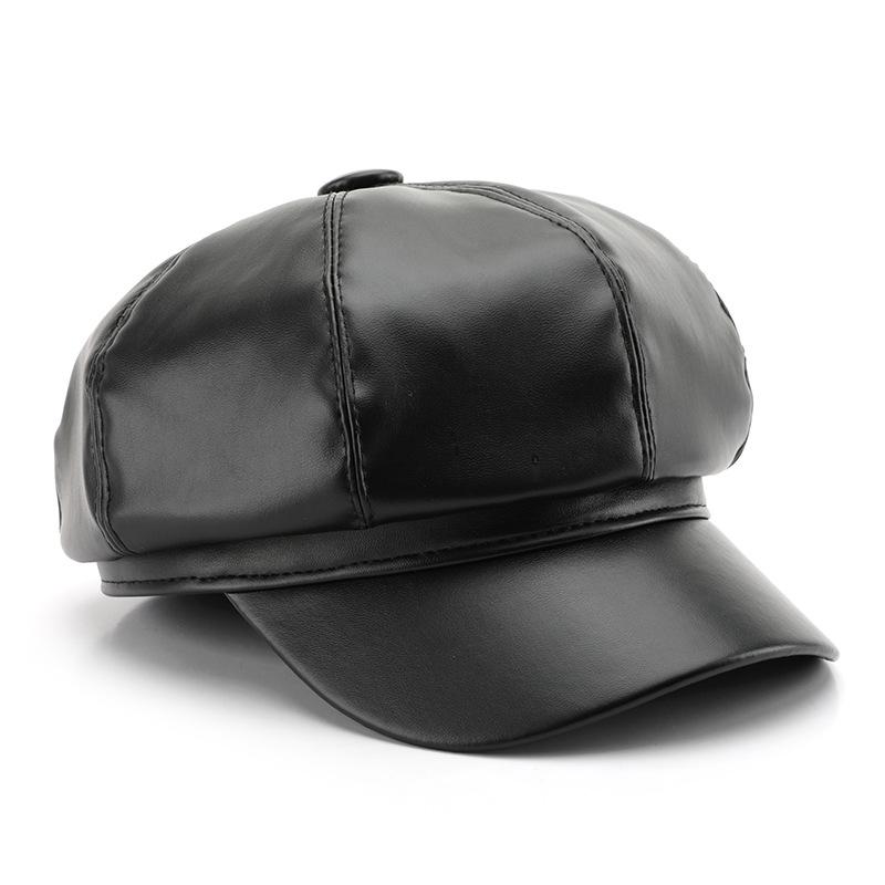 Elegant Lightweight Beret | Snug Fit with Toggle Closure, Versatile Style for New Year & TV Show Enthusiasts