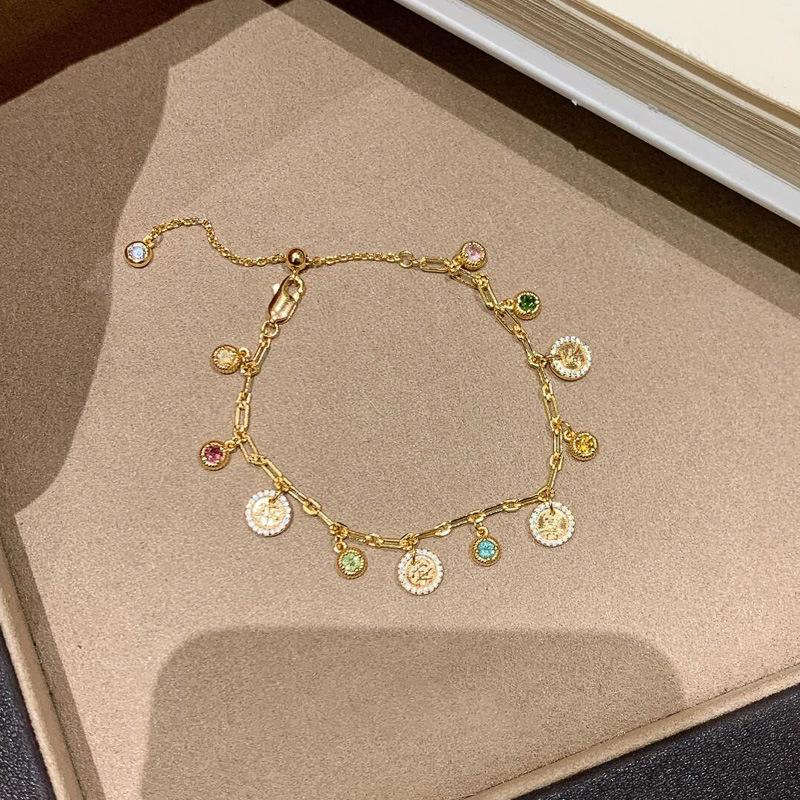 

Exquisite Women s Light Luxury Zircon-Inlaid Gold Plated Round Bracelet - New Chinese Retro Style