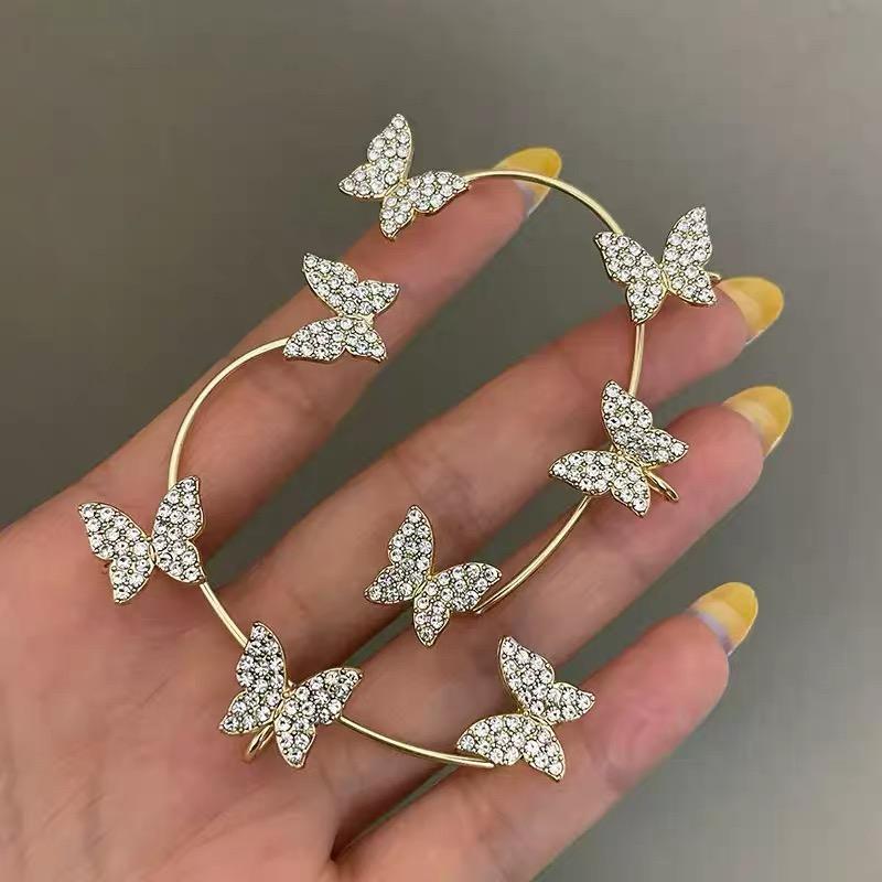 

Korean Style Sparkling Butterfly Ear Clips Without Piercing For Women Luxury Ear Cuff Clip Earrings Wedding Party Jewelry Gifts