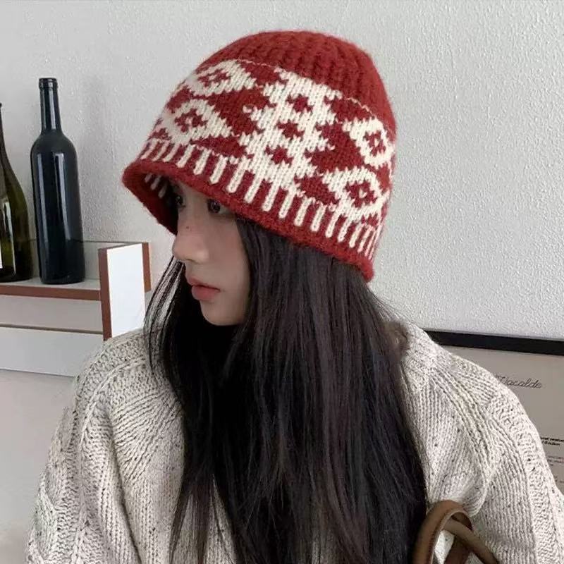 

New retro wool hat couple autumn and winter designer diamond pattern color matching warm knitted hat cold hat