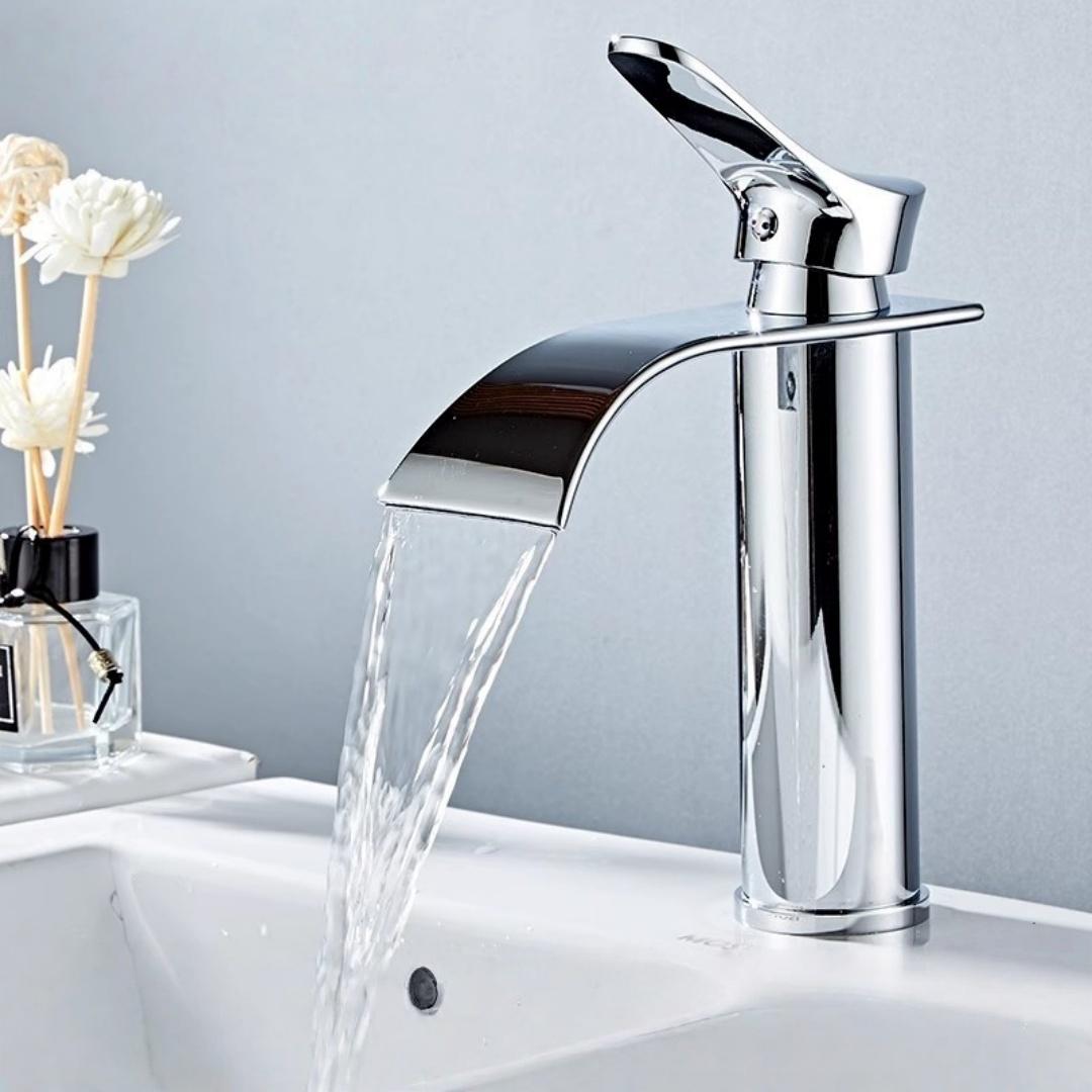 Antique Basin Faucet Brass Bathroom Faucet Hot & Cold Brass Gold Waterfall Sink Faucet Deck Mounted Lavotory Faucet Water Tap