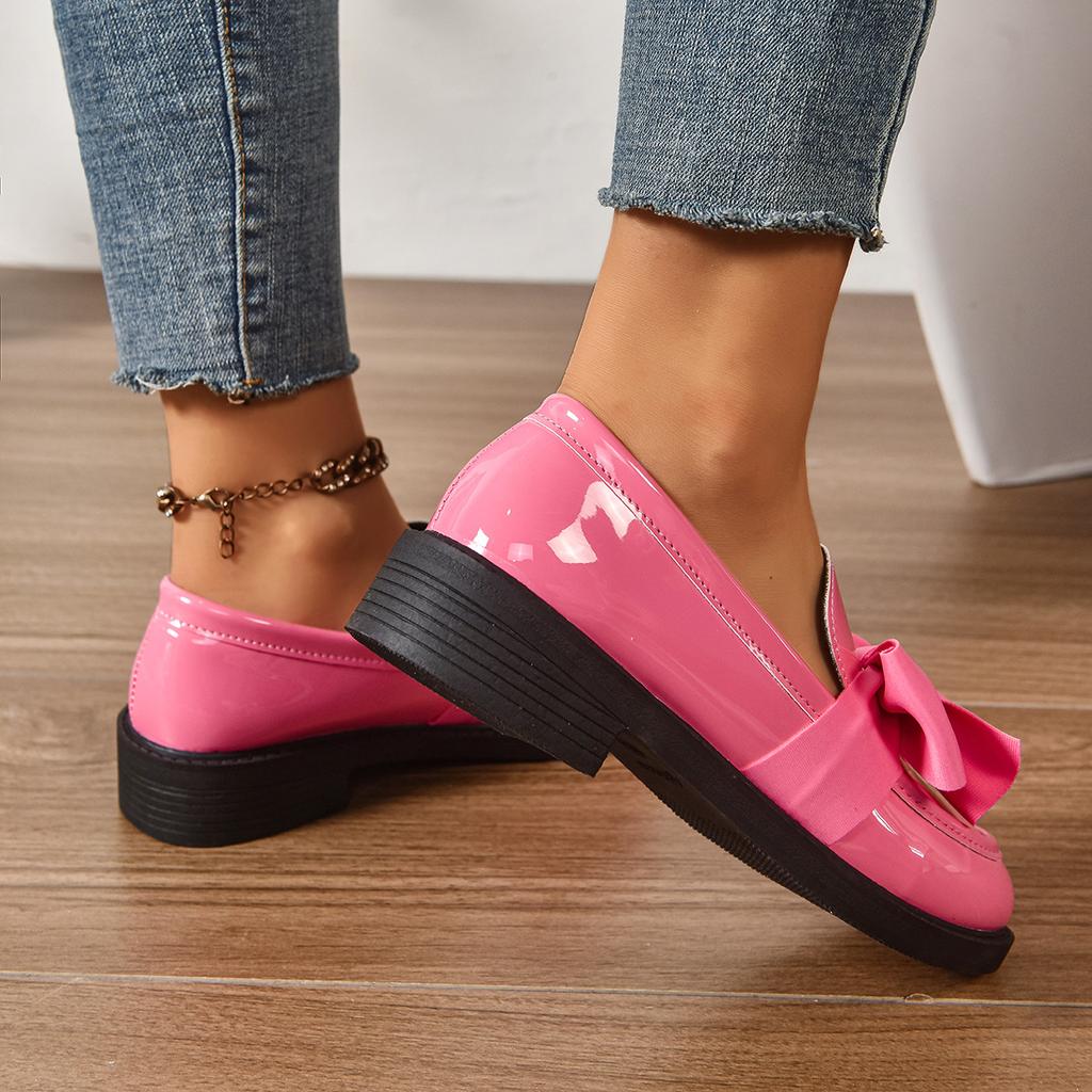 Spring New Bow Detail Slip-On Leather Shoes – Large-Size British Style Low Heel Loafer Dress Shoes for Women