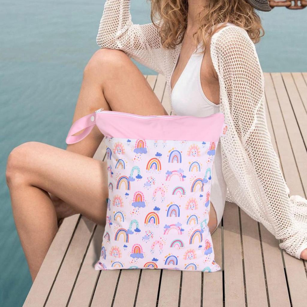 Waterproof Reusable Cloth Bag with Zipper Pocket and Handle - Fashionable Sun Burst Design, Suitable for Beaches, Swimming Pools, Gyms, Yoga