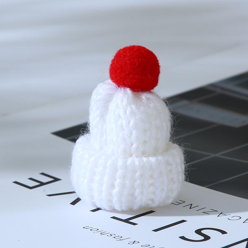Korean Style Knitted Wool Hat with DIY Pompom Decoration - Mini Christmas Accessory