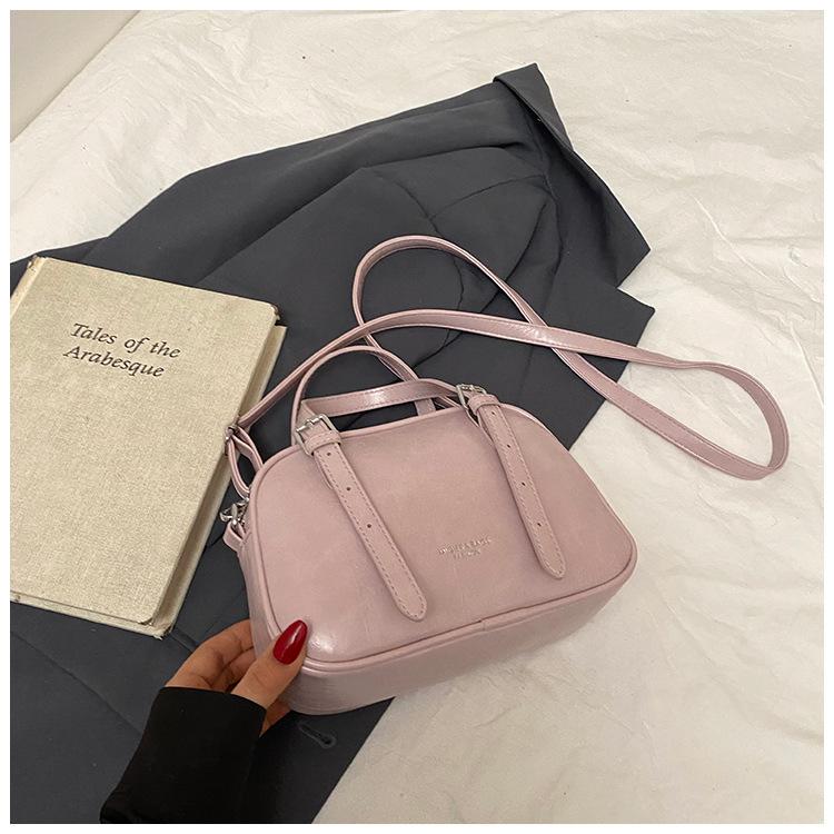 Premium sense small bag women's 2025 new spring and summer versatile oblique span bag handbag pillow bag small square bag