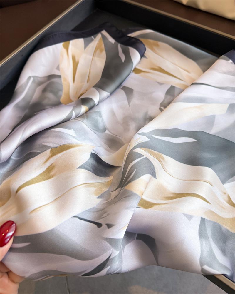 Women S Elegant Printed Silk Like Square Scarf Sun Protection Shawl