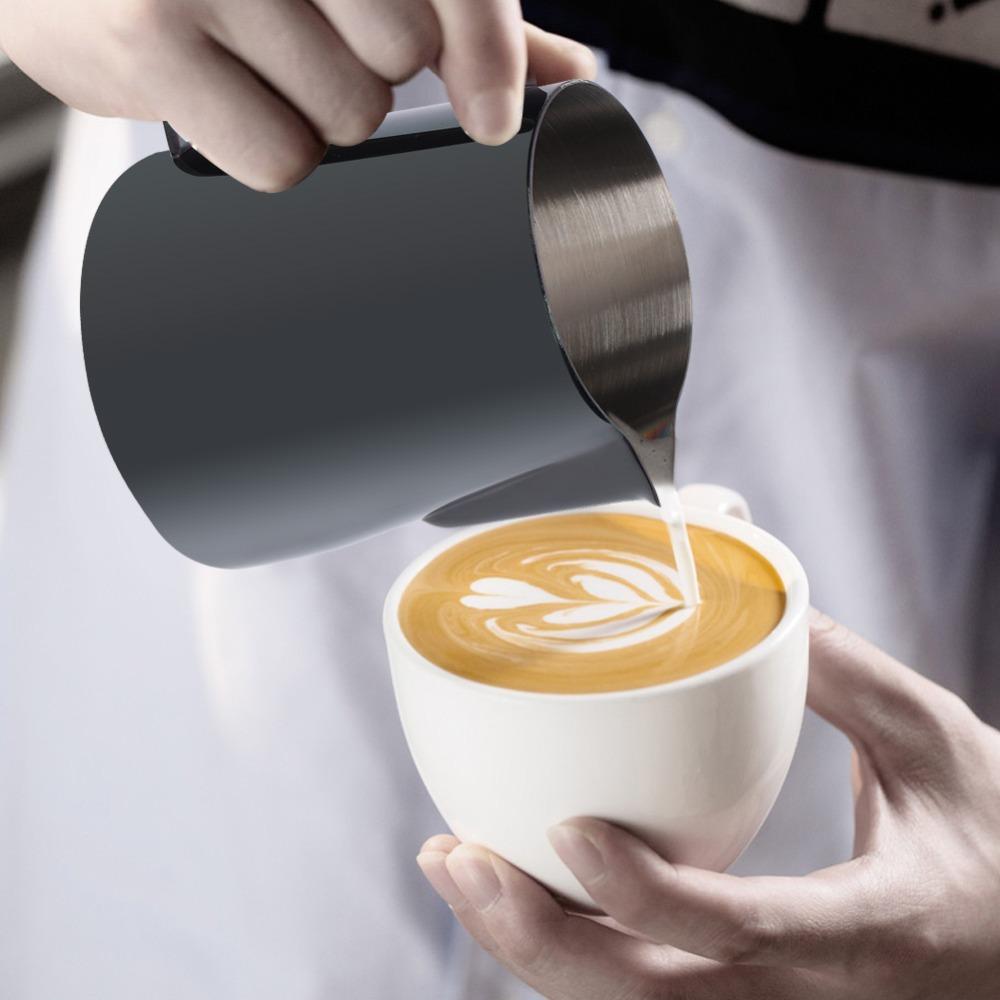 Stainless Steel Milk Frothing Cup Black Color Latte Art Pitcher Coffee Accessories For Latte Art