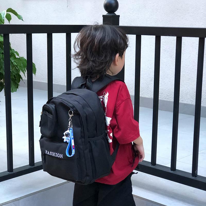 Modern Korean Style Kids Canvas Backpack Lightweight Large Capacity For School Age 3 To 6 Years