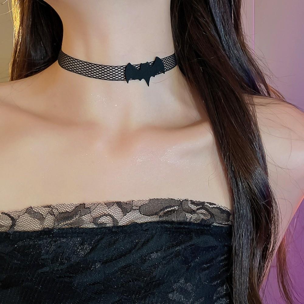 Reticular Spider Bat Necklace Collarbone Chain Pendant Chain Halloween Dark Choker Halloween Gift