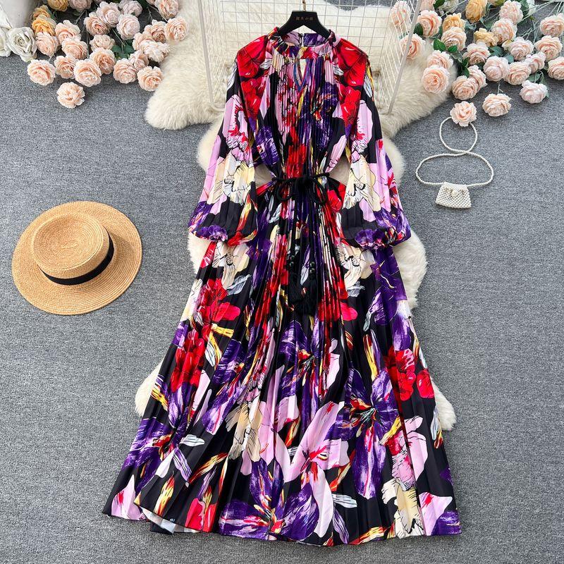 Palace Style Round Neck Print Lantern Sleeve Loose Dress