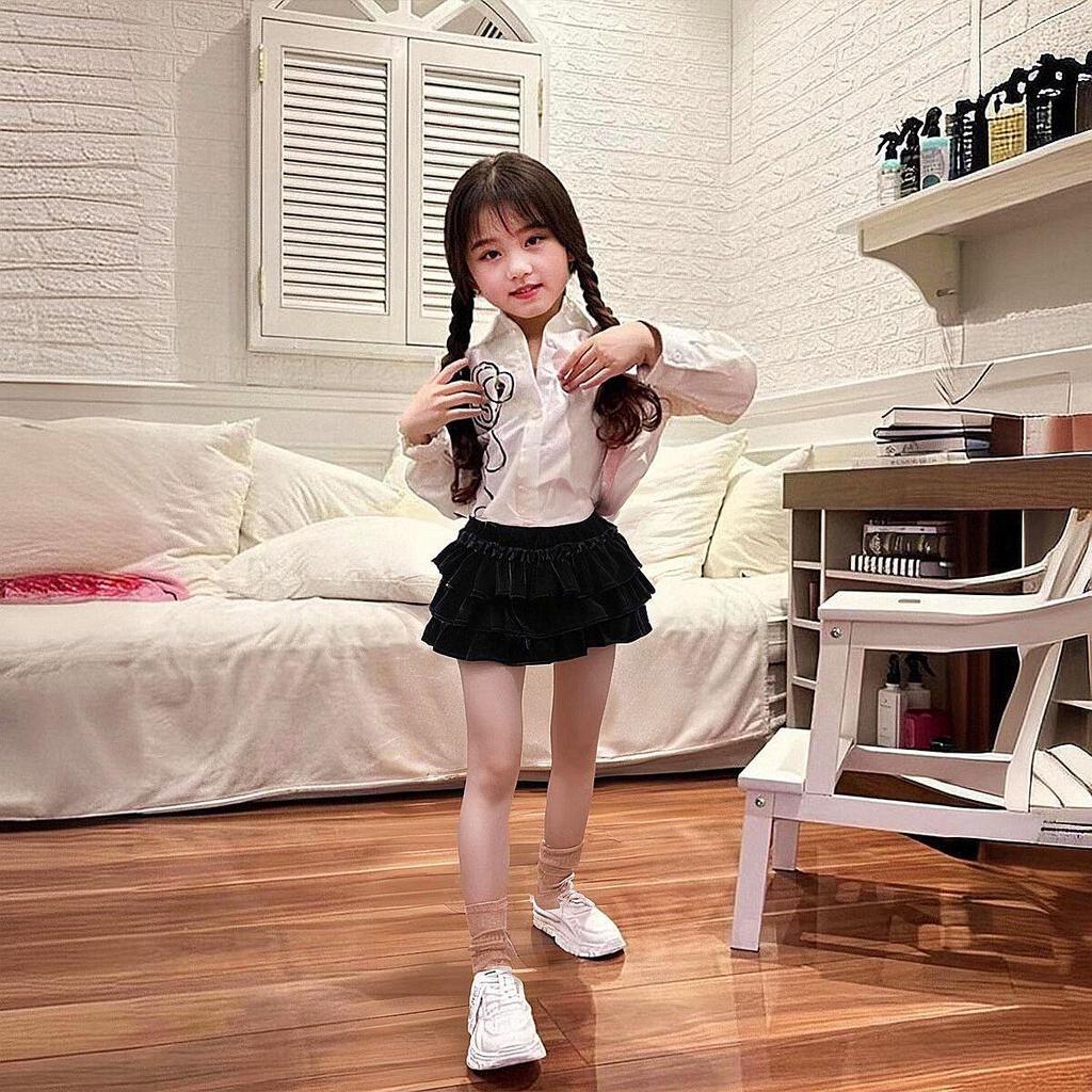 Girls' Black Velvet Layered Puffy Skort - Princess Style, Anti-Exposure, Spring/Autumn Korean Edition