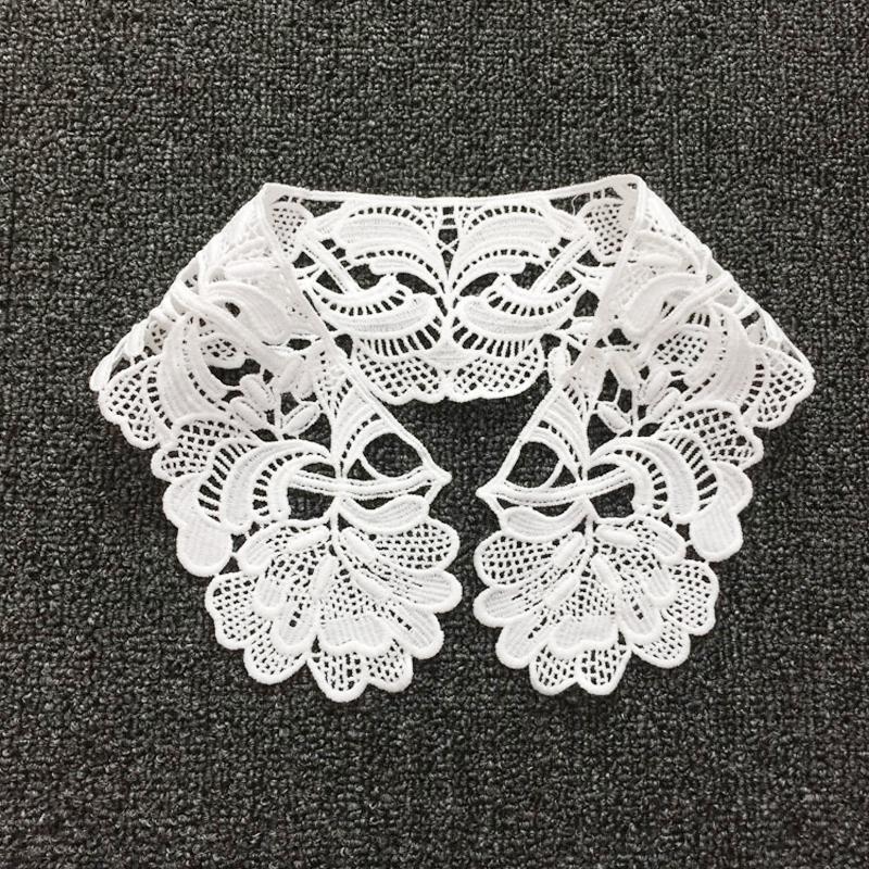 Lace Fabric Neckline Detachable Fake Collar DIY Breathable Scarf Around Neck Flower Sweet Hollow Comfortable Patch