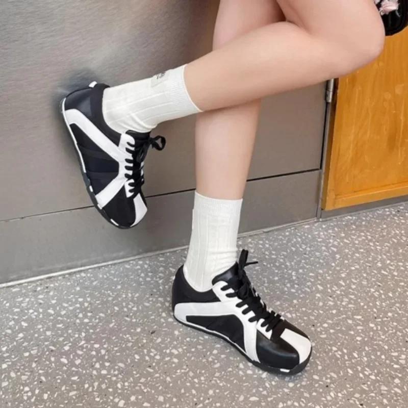 

Fashion Women s Shoes on Sale 2025 High Quality Lace-up Women s Vulcanize Shoes Fashion Color Matching Best Seller Outdoor Casual Shoes 35 чёрный