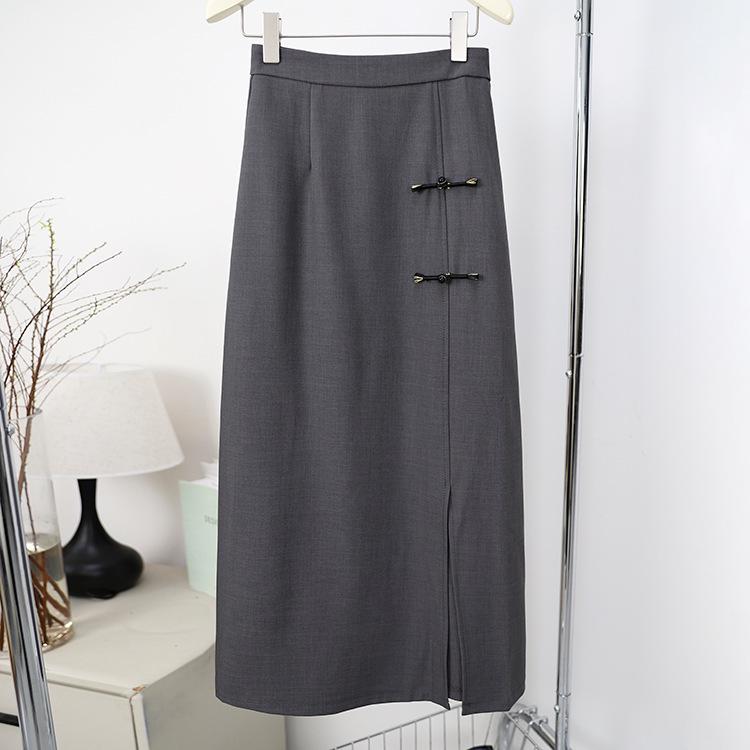 

Изысканно скроенная юбка миди с разрезом и застежкой на лягушачьи пуговицы с высокой посадкой - Новый китайский дизайн для женщин Medium серый