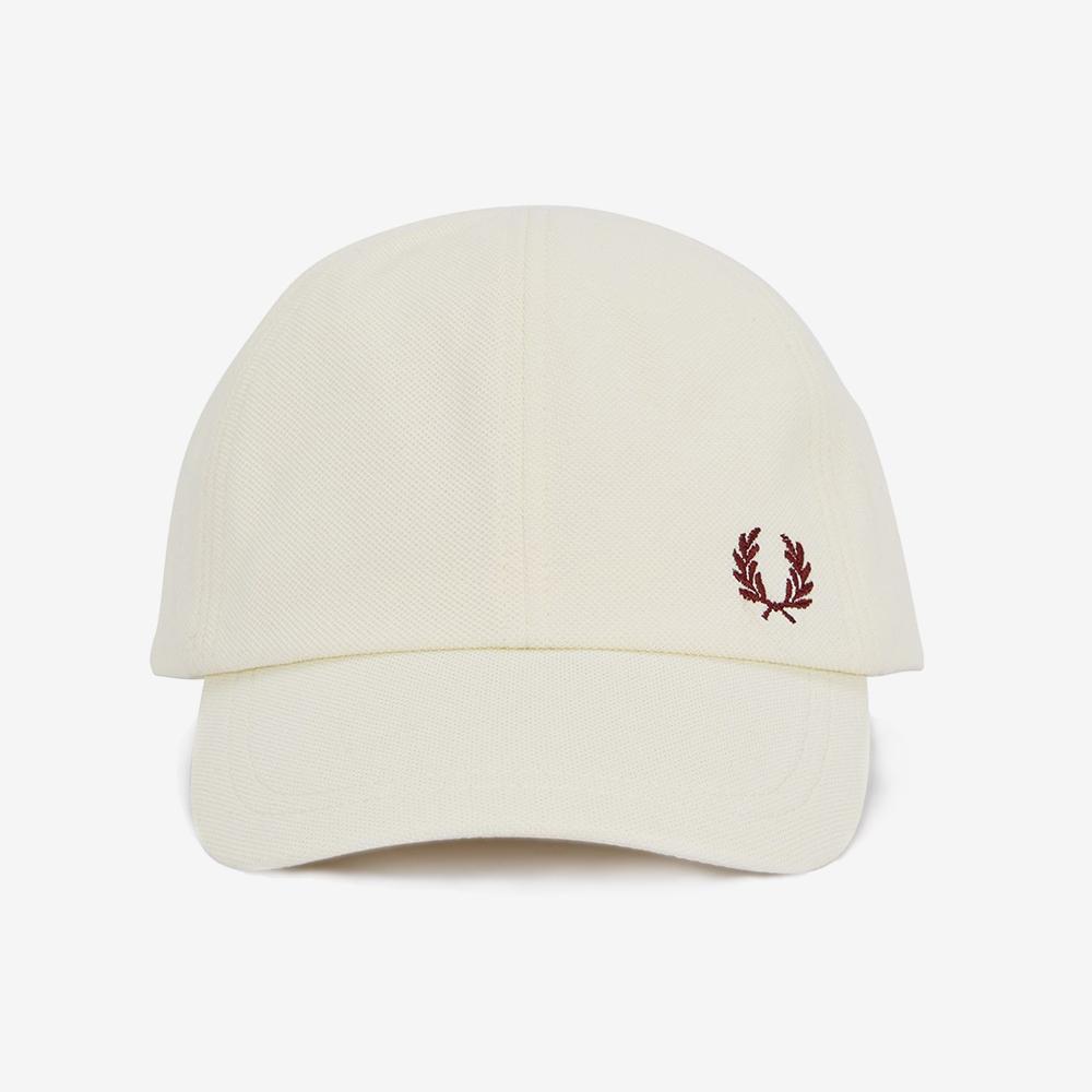 FRED PERRY Pique Classic Cap - Ecru/Oxblood Cfpu2536726-V84