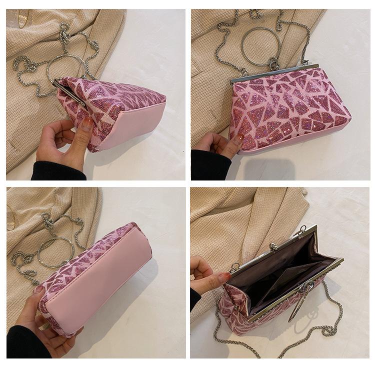 Geantă rotundă cu închidere de mână din paiete pentru cină