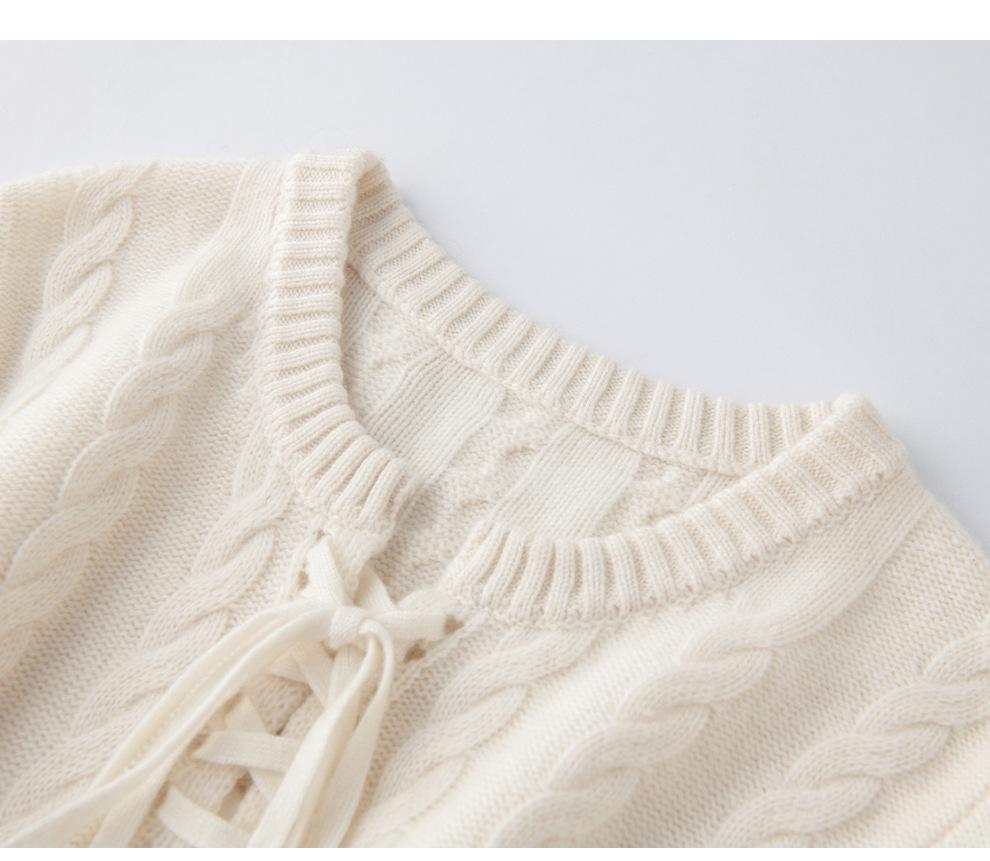 Women's Autumn/Winter 2026 Cashmere Cable Knit Lace-Up Sweater - Round Neck, Loose Fit, Slimming, Gentle Style.