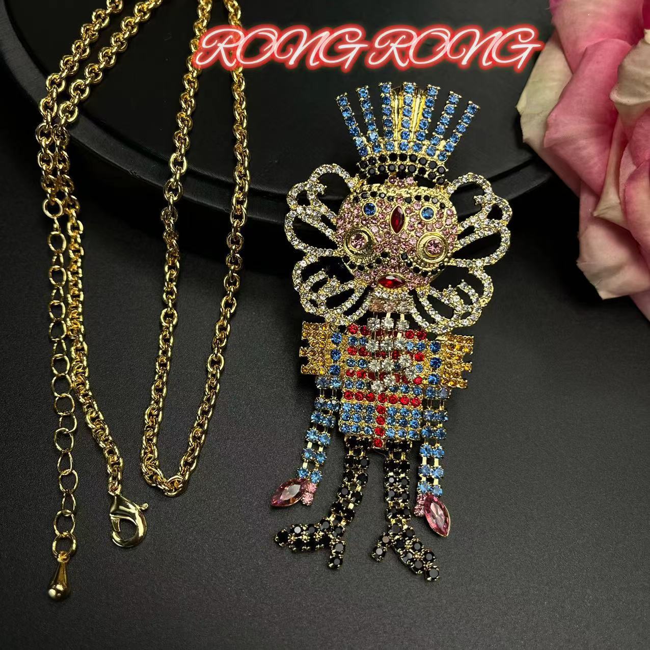 

Vintage Heavy Industry Full KF Nutcracker King Brooch Women High Grade Small Playful