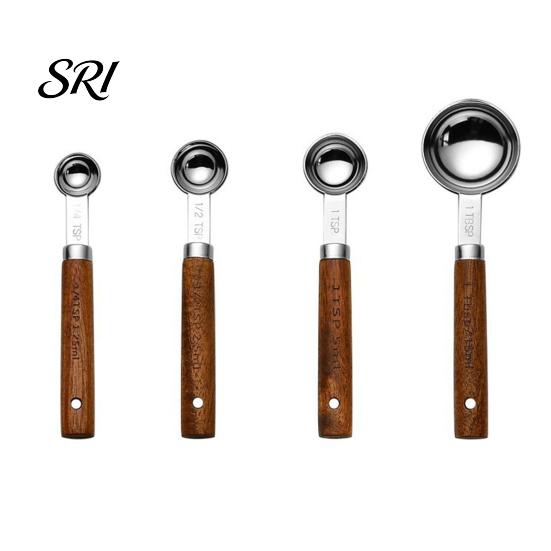 Retro Kitchen Utensils 4Pcs Gold-Plated Stainless Steel Measuring Spoons & Cups Set, Precision Baking Tools with Wooden Handle Wood Handle, B серебряный
