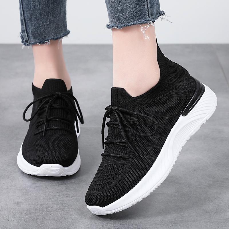 Breathable Mesh Women Running Shoes Lightweight Casual Sports Shoes Knitted Flats Walking Socks Shoes