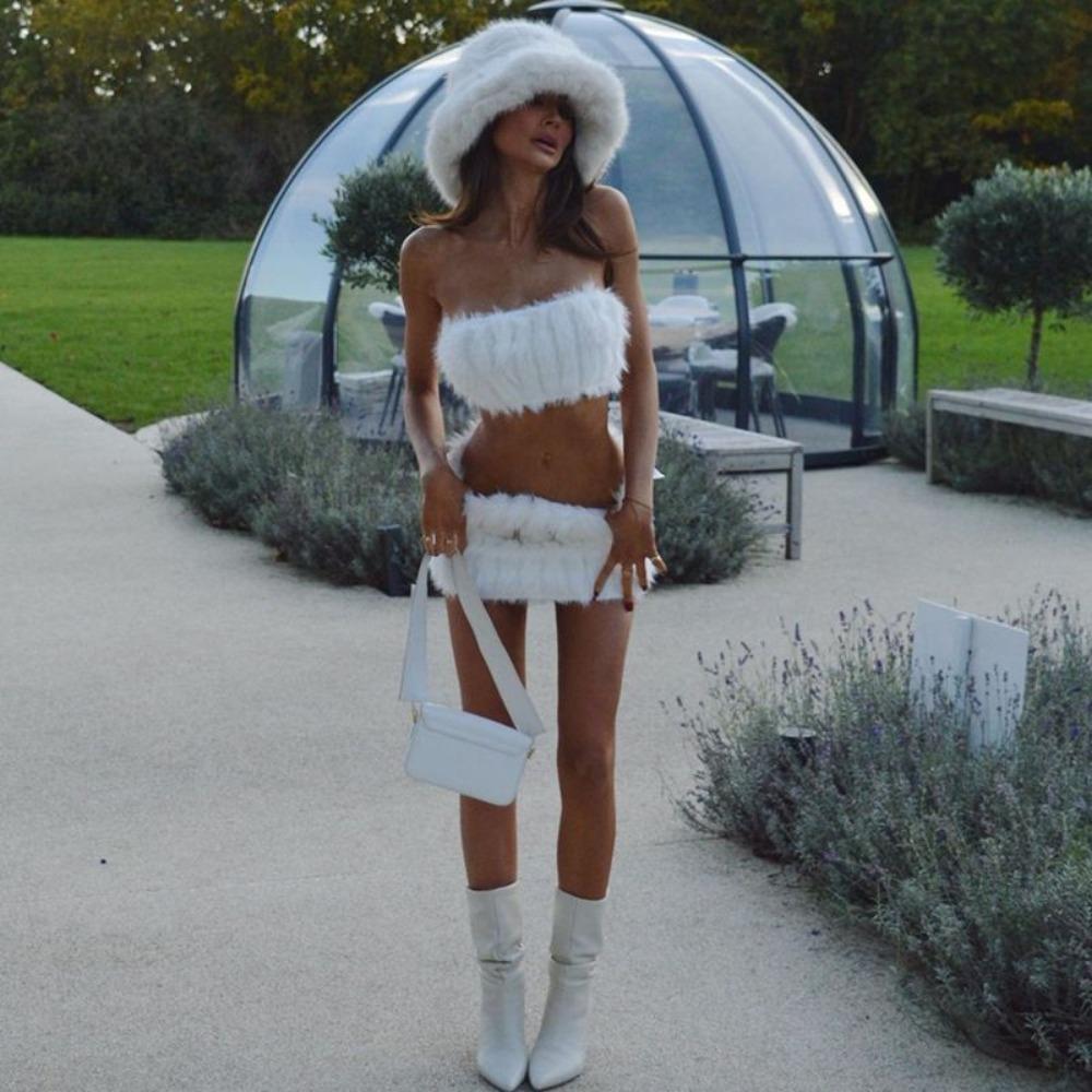 Stil Sexy Fierbinte Fată European și American Top Tub Fără Mâneci Femei Vară Pluș Talie Înaltă Fustă Slim Îmbrăcăminte Exterioară Robă de Luptă de Crăciun