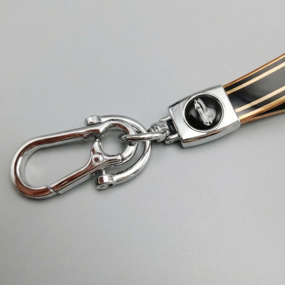 Fashion Colorful Alloy Keychain Rotatable TPU Car Keychain Simple Smooth Car Keyring For Men Women