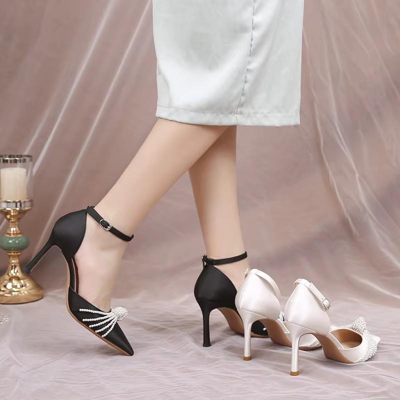 Fashion Wedding Shoes 2025 More Than Pearl Pointed Fine Heels With A Line Buckle High Heels Sexy Satin Single Shoe Women Pumpls