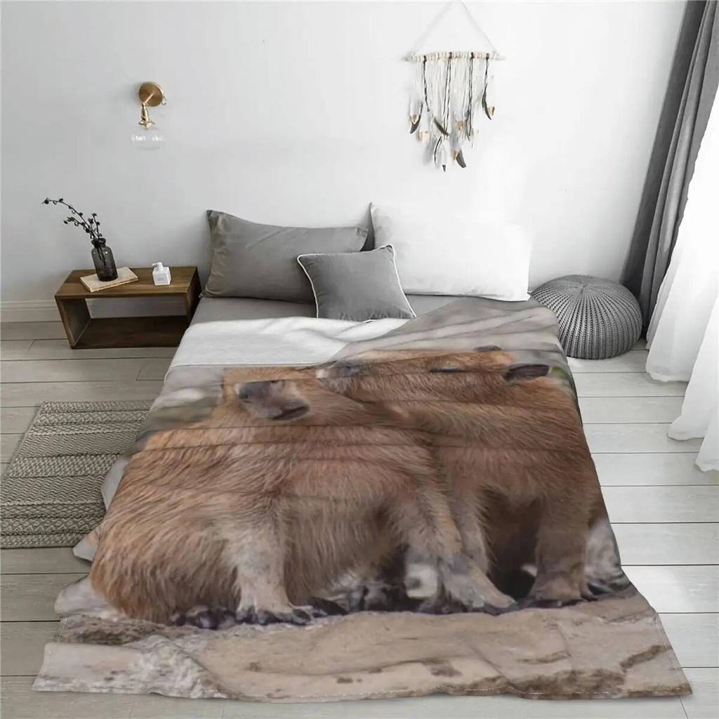 Capybara Lover Blanket Fleece All Season Kawaii Animal Breathable Warm Throw Blankets for Bedding Bedroom Quilt