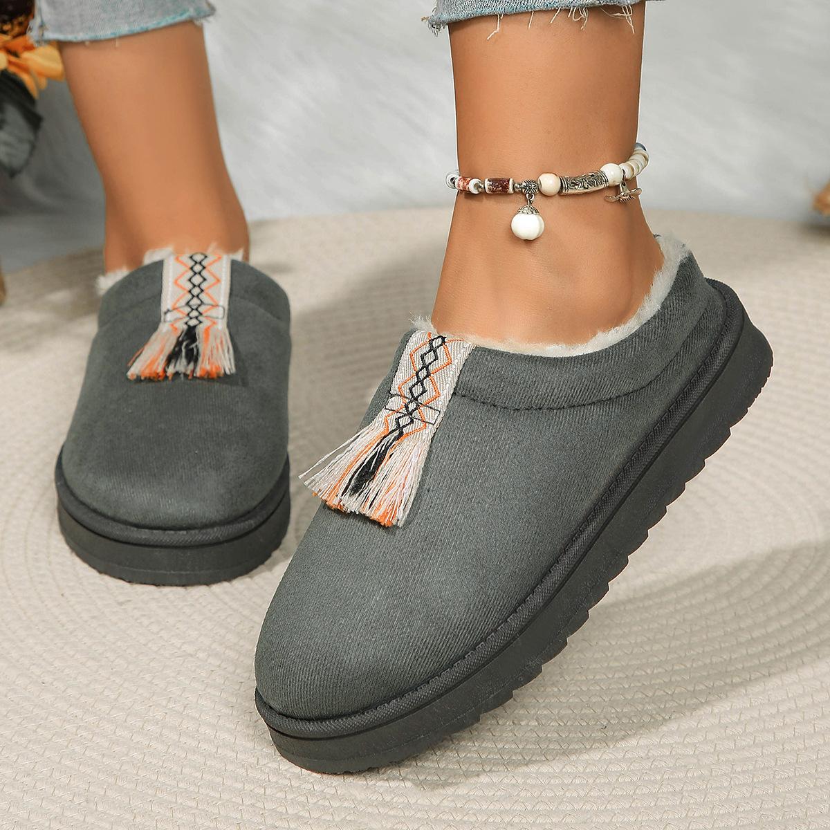 

Fashion New women s wool slippers warm thick sole wool men s slippers Women s sheepskin slippers Women s shoes 2024 36