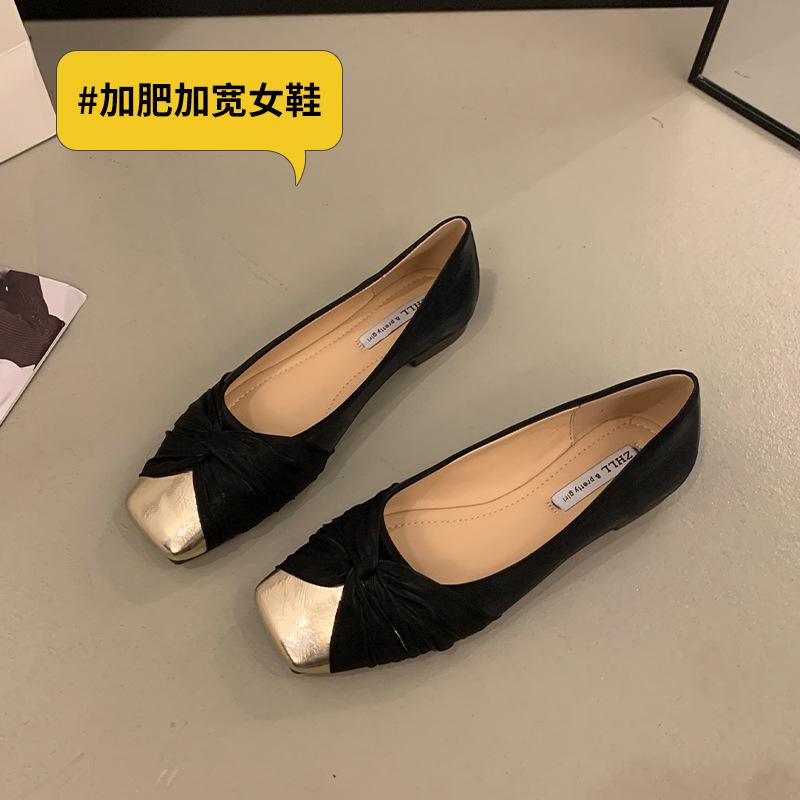 

Туфли-лодочки Linglong 2001-2 в фиолетовом цвете фэнтези, на плоской подошве, с открытым верхом, для работы, французские, на низком каблуке, женские, для широкой стопы, для полной стопы, больших размеров 45 чёрный