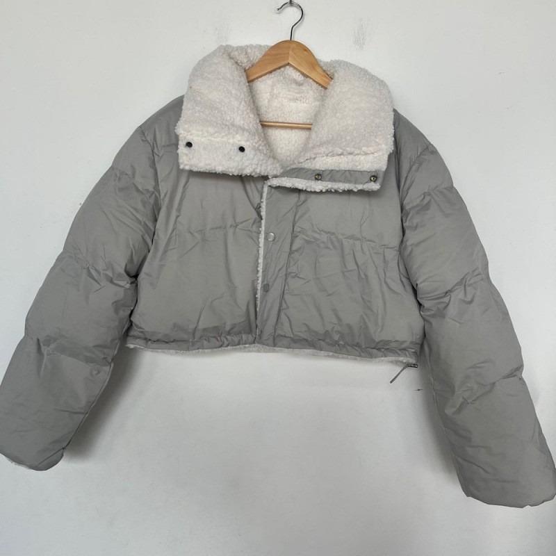 Women Wear Lamb Wool Cotton Jackets On Both Sides, and Small People In Autumn and Winter Are Now Popular with New European Models.