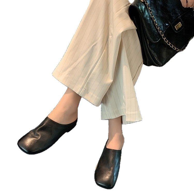 March~ 2025 Summer New Products First Layer Cowhide Flat Bottom Lazy Wind Korean Version Small Slippers Daily Bag Head Half Drag