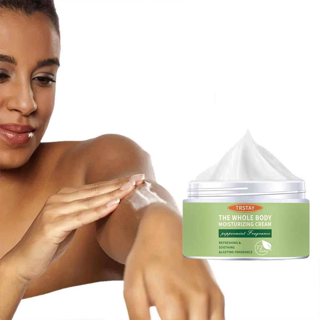 Pleťový krém pleť hydratuje, vyživuje a rozjasňuje. Tělová mléka a rozjasňující krémy pro redukci mdlé pokožky