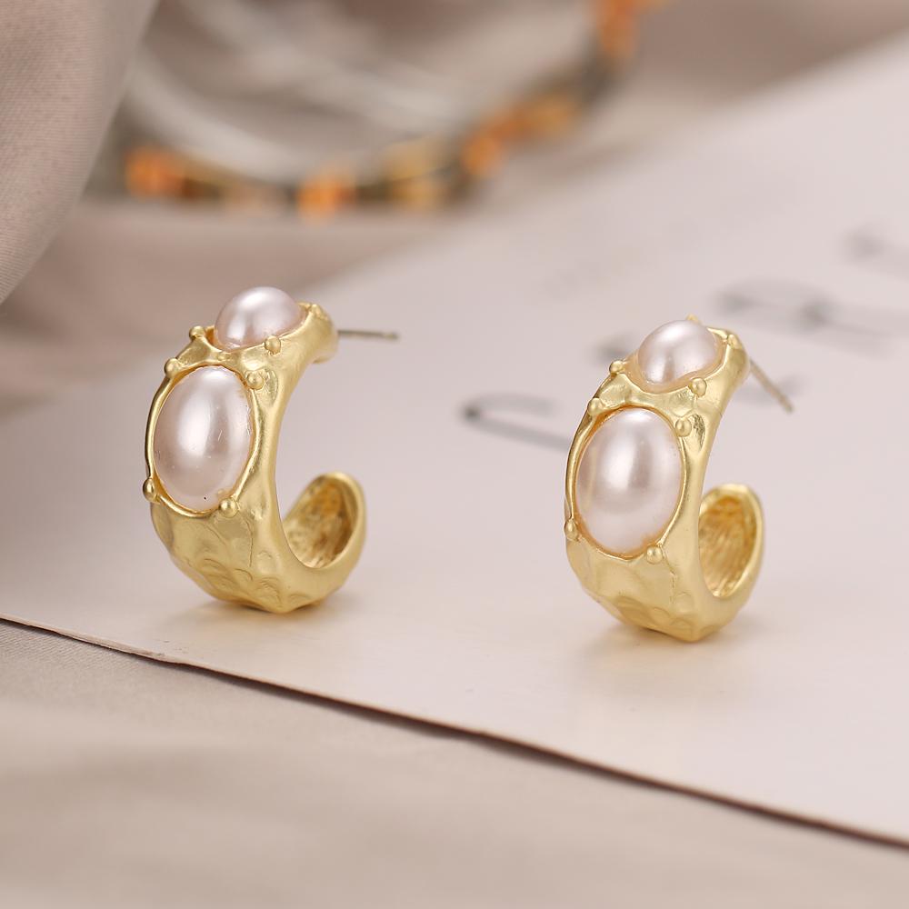 Simple Creative Exaggerated Pineapple Love Heart-shaped Geometric Chain Earrings Women Personality Geometric Girl Earrings