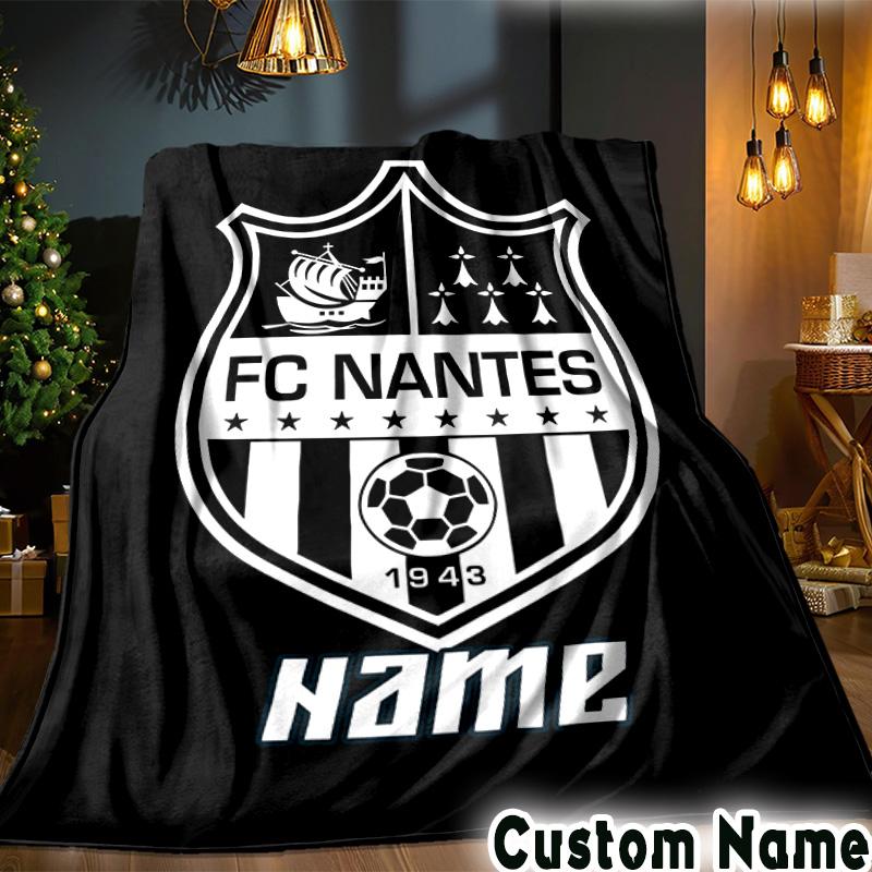 Custom Name Nantes Football Crest Throws Blanket Flannel Blankets for Couch Bed Gifts for Men Women Picnic blanket Christmas fan gifts