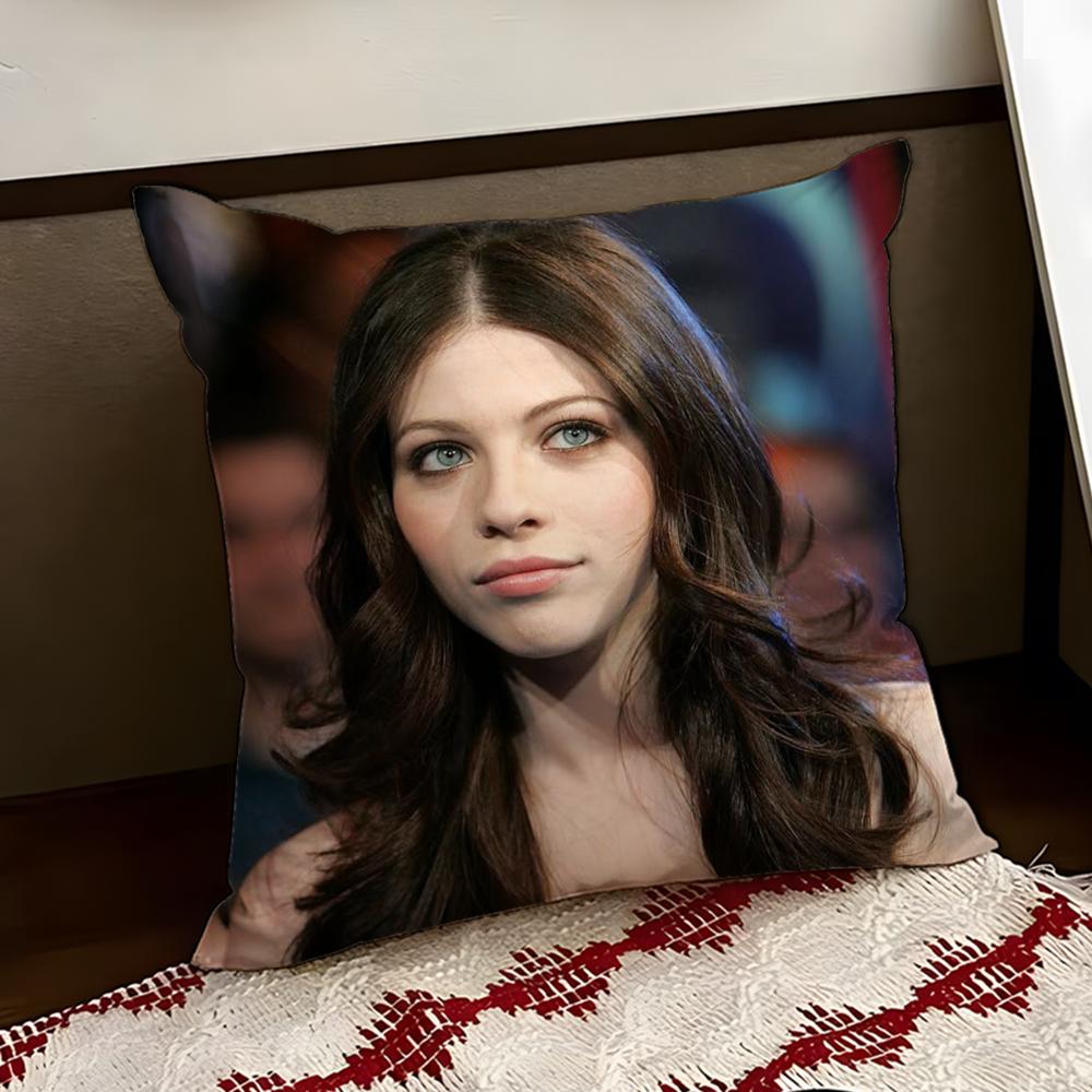 MMichelle TTrachtenberg Cushion Cover Reversible Soft Durable Pillow Cover Home Car MultiScene Use for Daily Comfort