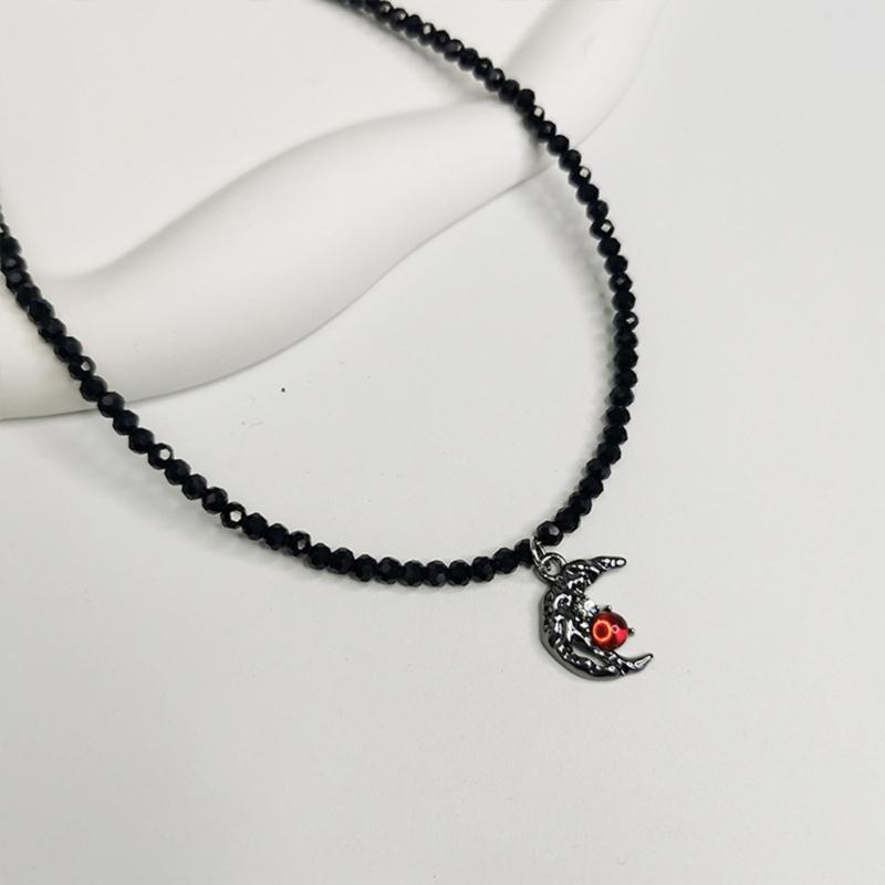 Gothic Style Heart And Butterfly Black Crystal Beaded Necklace Unique Neck Chain For Women Seeking Unique Fashion