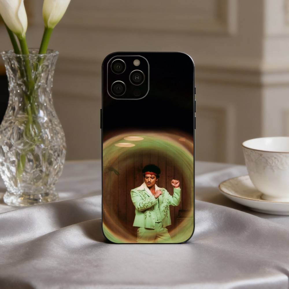 F-famous B-Bruno Mars The R-Romantic Phone Case Silicone Soft For IPhone 17pro 16 15 14 13 12 11 X XR Plus Pro Max Plus