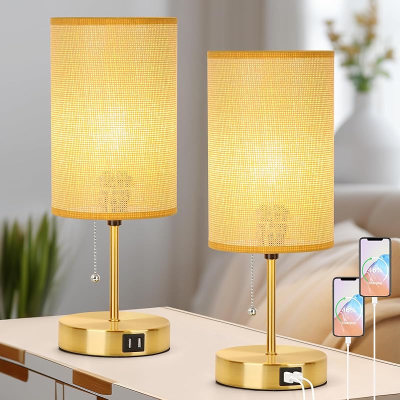 Lakumu Set of 2 Table Lamps with 2 USB Ports, Modern Bedside, Desk Lamps with Pull Chain, Nightstand Lamps with Cream Fabric Shade and Oak Metal Base