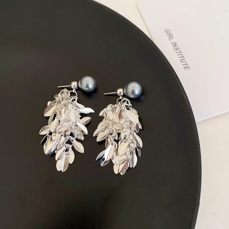 

Tassel wheat ears gray pearl stud earrings women s unique exaggerated earrings light luxury high sense niche design unique ear jewelry