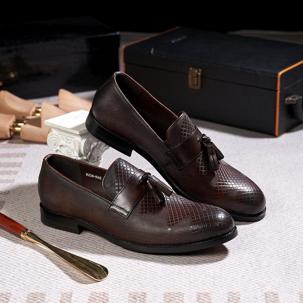 Fashion Tassel Loafers Men'S Business Casual Leather Shoes Men'S One-Pedal Genuine Leather Embossed Versatile Men'S Shoe Factory